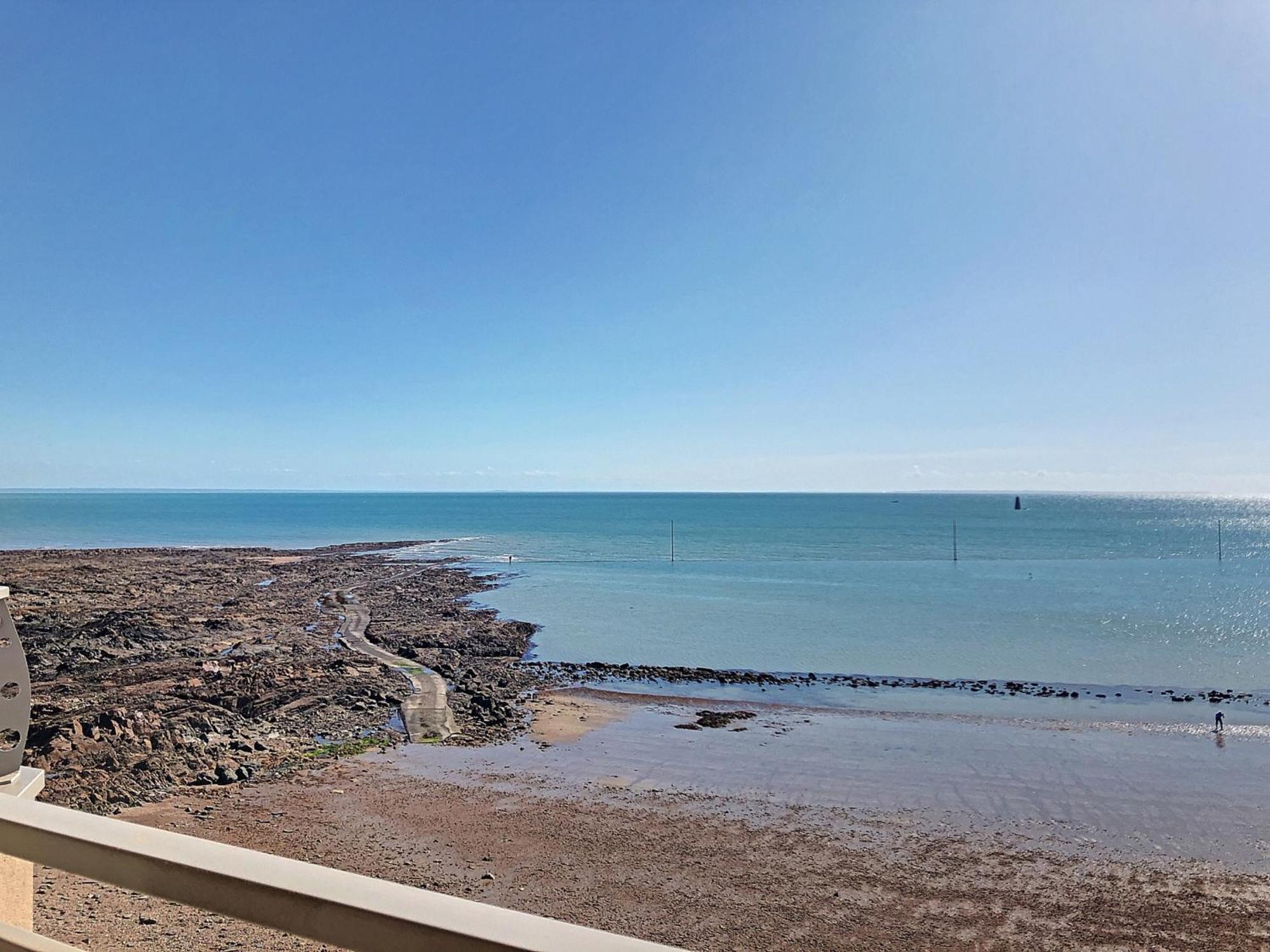 Appartement Avec Balcon, Proche Des Plages Et Commerces - Fr-1-361-89 Granville Exterior foto